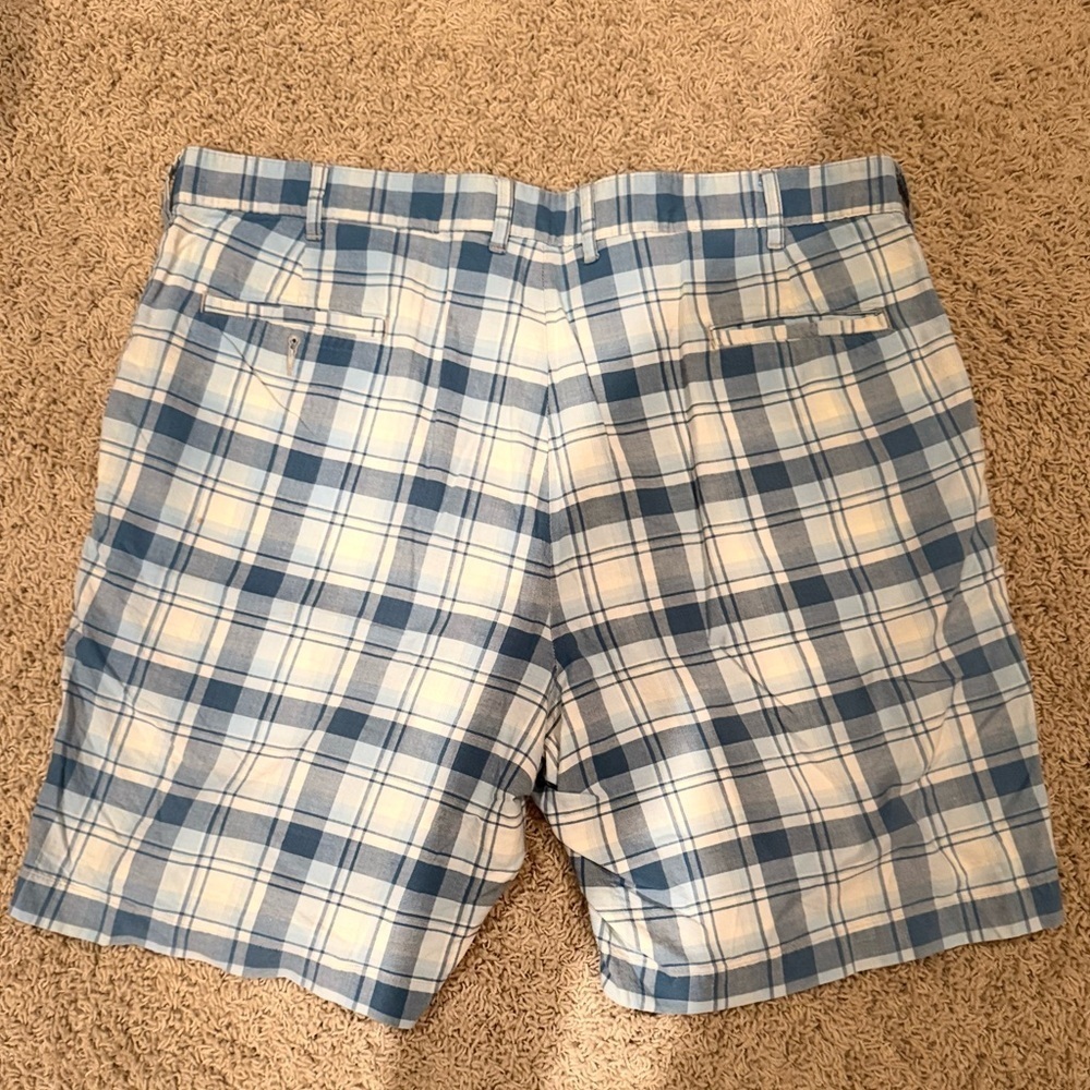 Bills khakis blue plaid shorts - Picture 6 of 7